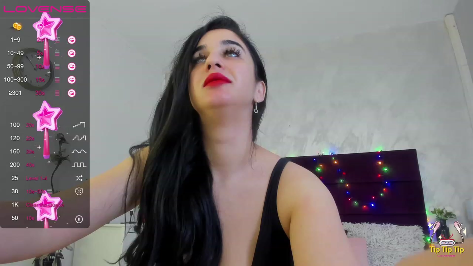 Gallery image thumbnail from Daiseydoll's myfreecams stream on, 01/18/2023, 13:37 image 17 of 20