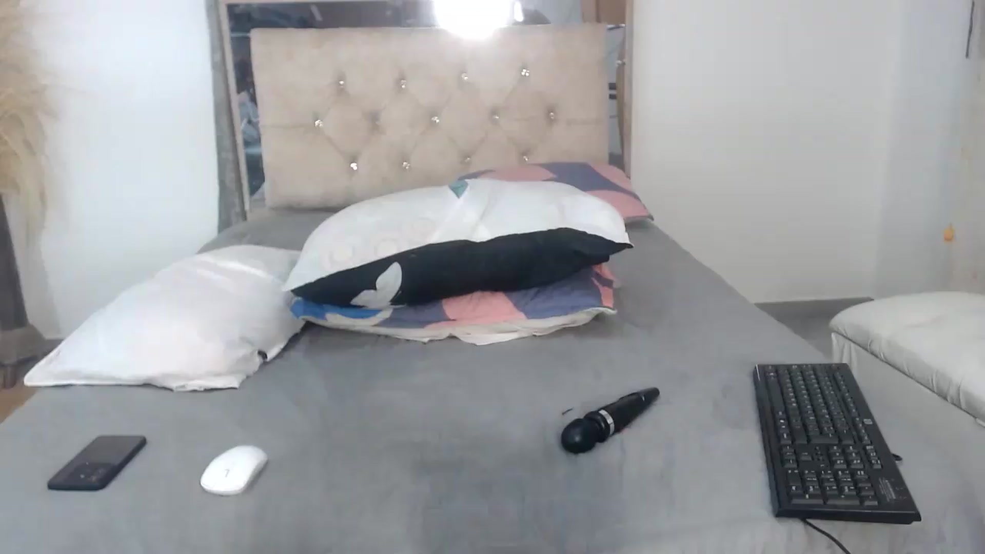Gallery image thumbnail from Daishabecker's myfreecams stream on, 06/01/2026, 12:36 image 18 of 20