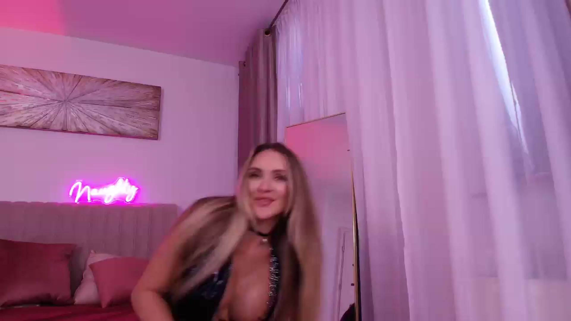 Gallery image thumbnail from Daissy's myfreecams stream on, 09/08/2026, 07:37 image 4 of 20