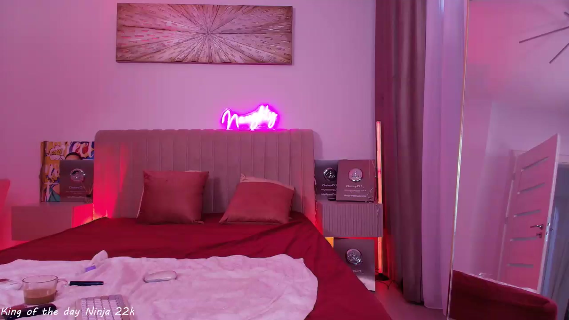 Gallery image thumbnail from Daissy's myfreecams stream on, 09/10/2026, 07:14 image 10 of 20