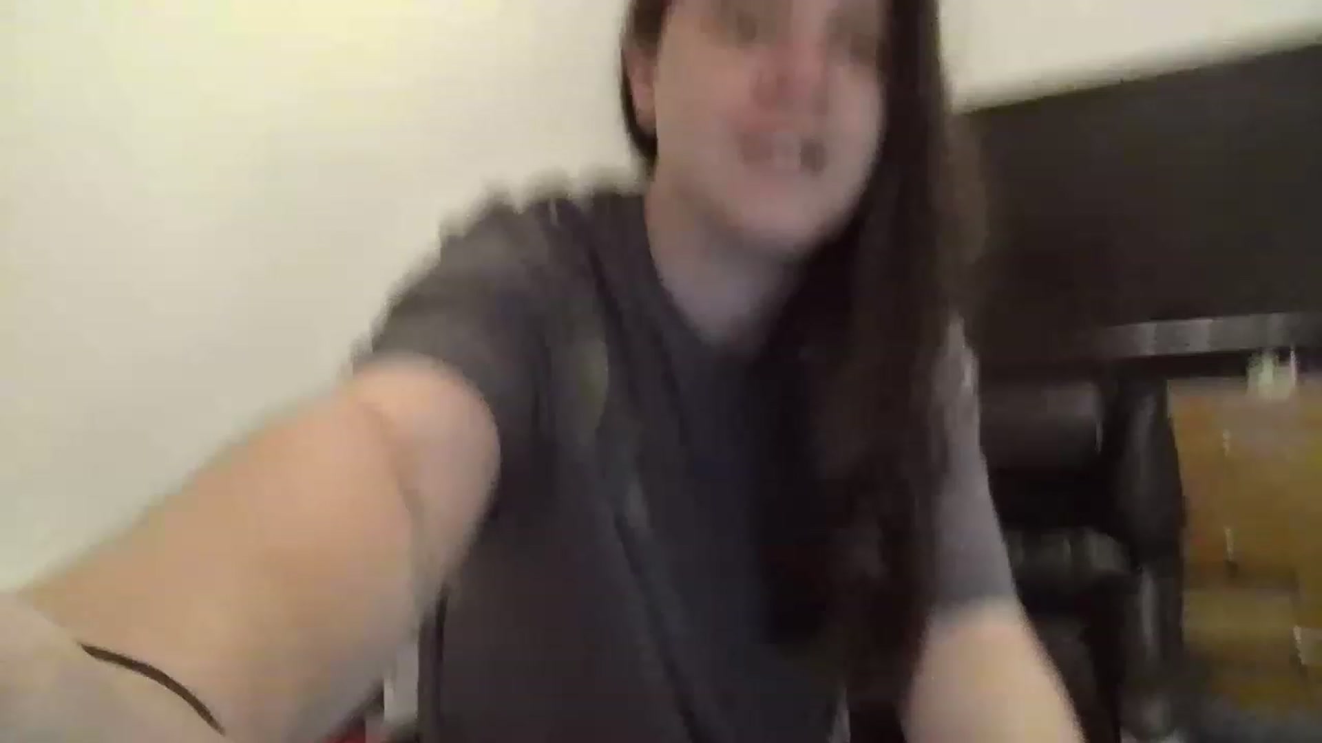 Gallery image thumbnail from Daisy2312's myfreecams stream on, 08/16/2023, 17:10 image 8 of 20
