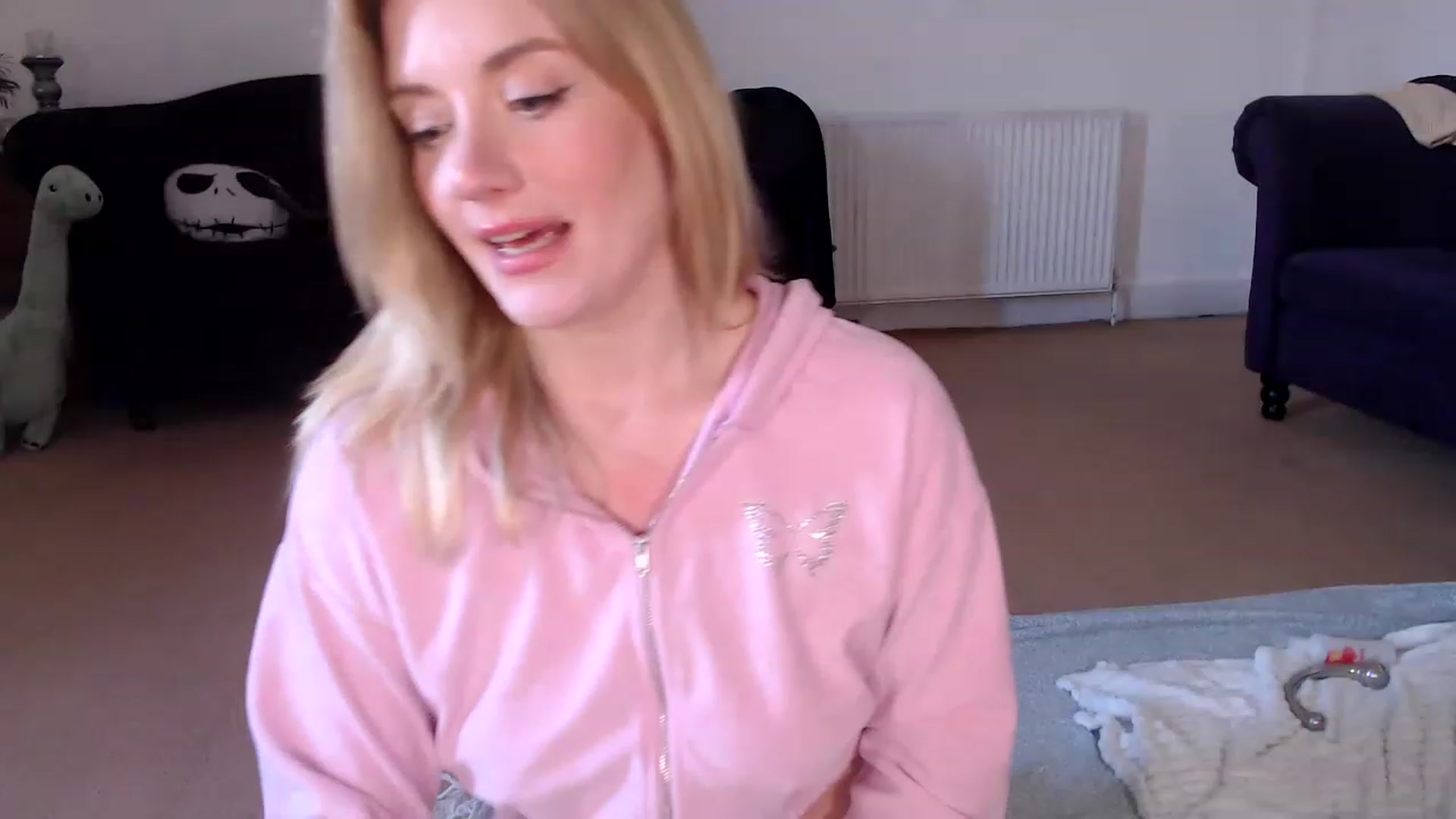 Gallery image thumbnail from DaisyChainedX's myfreecams stream on, 01/26/2023, 15:28 image 14 of 20