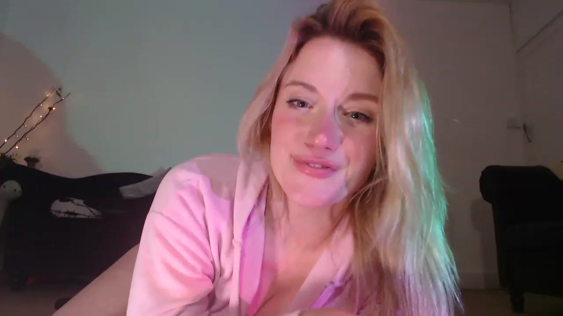 Gallery image thumbnail from DaisyChainedX's myfreecams stream on, 01/26/2023, 17:35 image 19 of 20