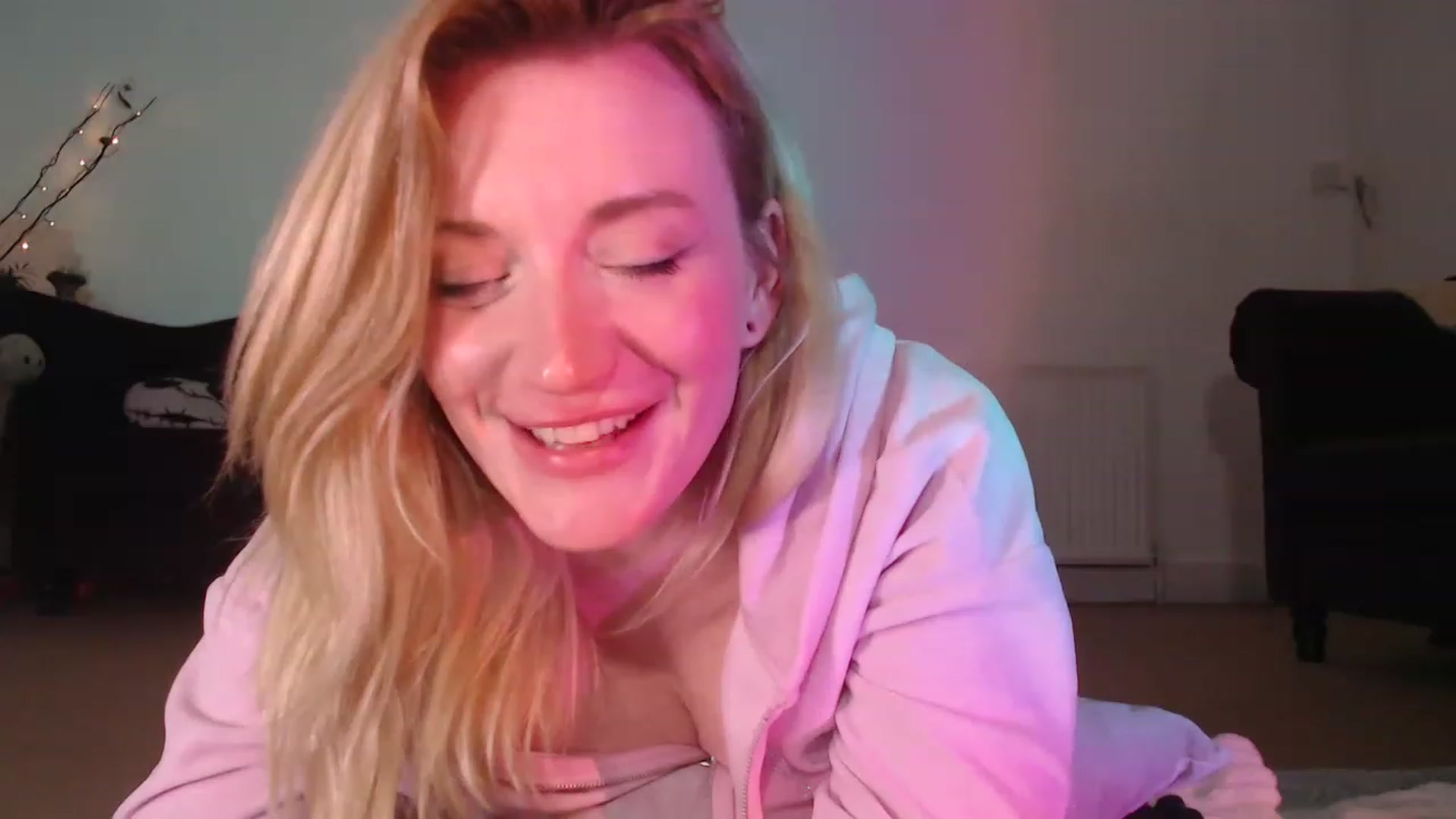 Gallery image thumbnail from DaisyChainedX's myfreecams stream on, 01/26/2023, 18:07 image 6 of 20