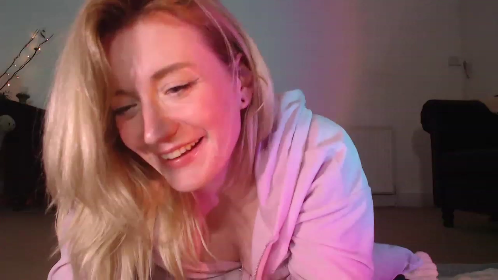 Gallery image thumbnail from DaisyChainedX's myfreecams stream on, 01/26/2023, 18:07 image 1 of 20