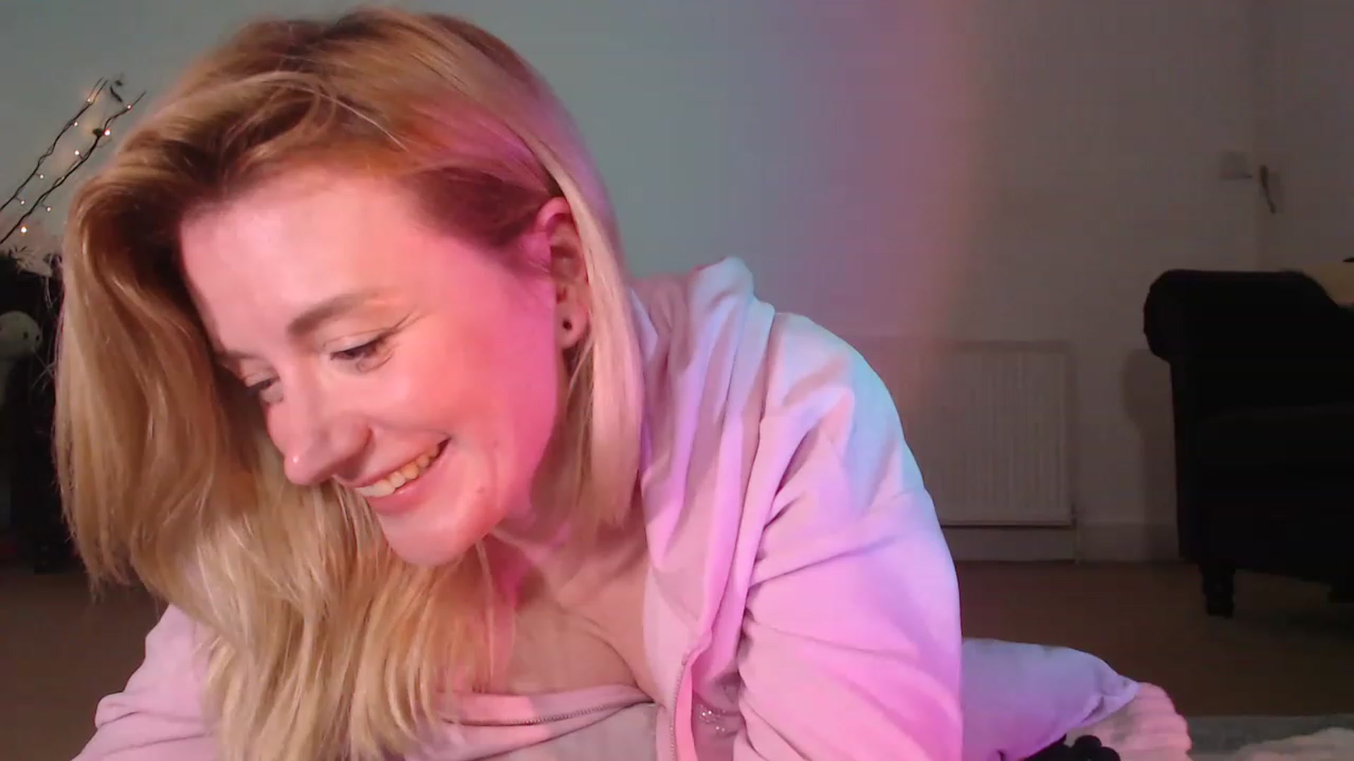 Gallery image thumbnail from DaisyChainedX's myfreecams stream on, 01/26/2023, 18:07 image 7 of 20