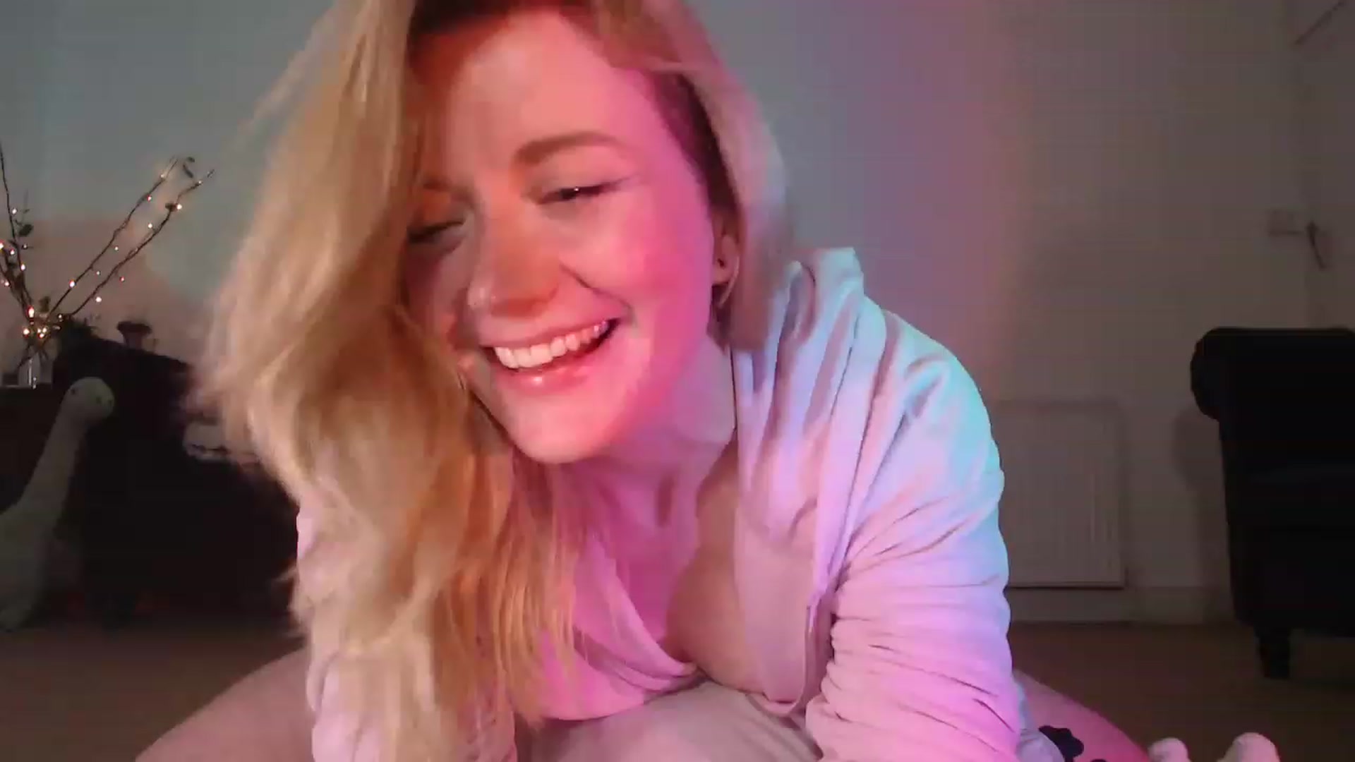 Gallery image thumbnail from DaisyChainedX's myfreecams stream on, 01/26/2023, 18:07 image 16 of 20
