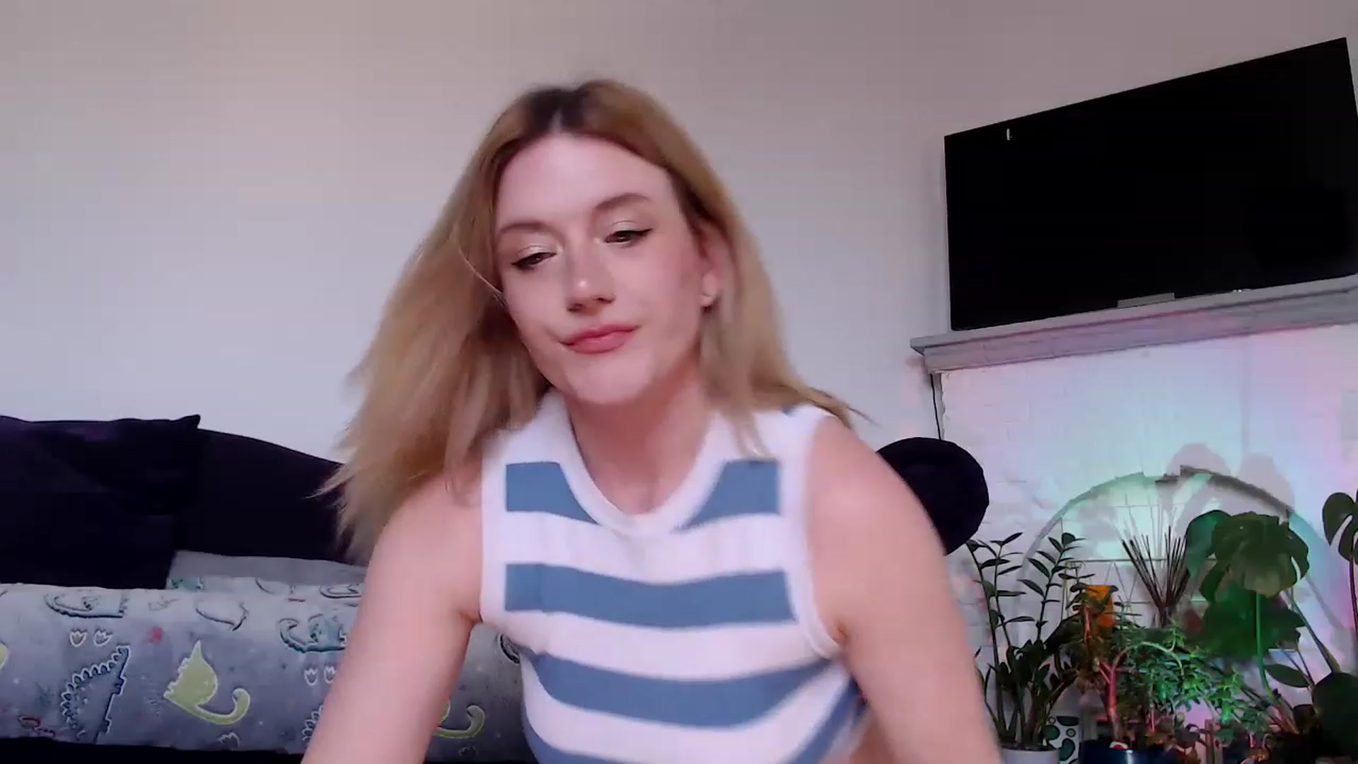 Gallery image thumbnail from DaisyChainedX's myfreecams stream on, 01/30/2023, 13:15 image 5 of 20