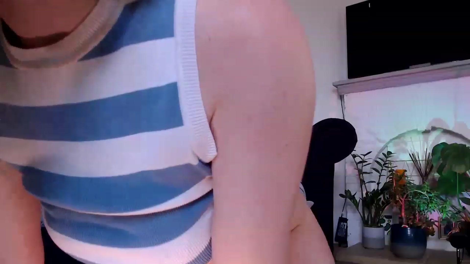 Gallery image thumbnail from DaisyChainedX's myfreecams stream on, 01/30/2023, 13:15 image 8 of 20