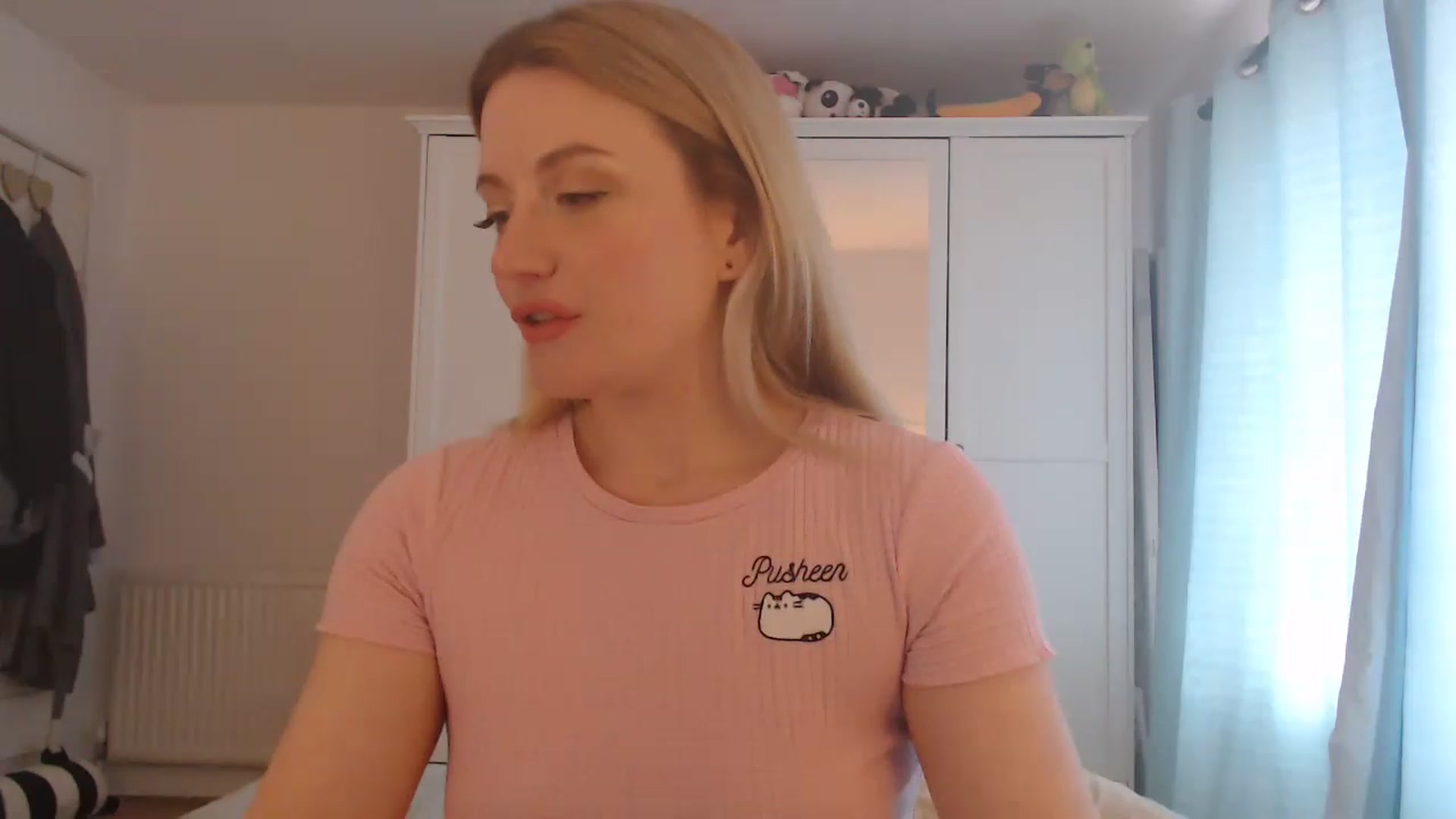 Gallery image thumbnail from DaisyChainedX's myfreecams stream on, 02/03/2023, 13:29 image 4 of 20