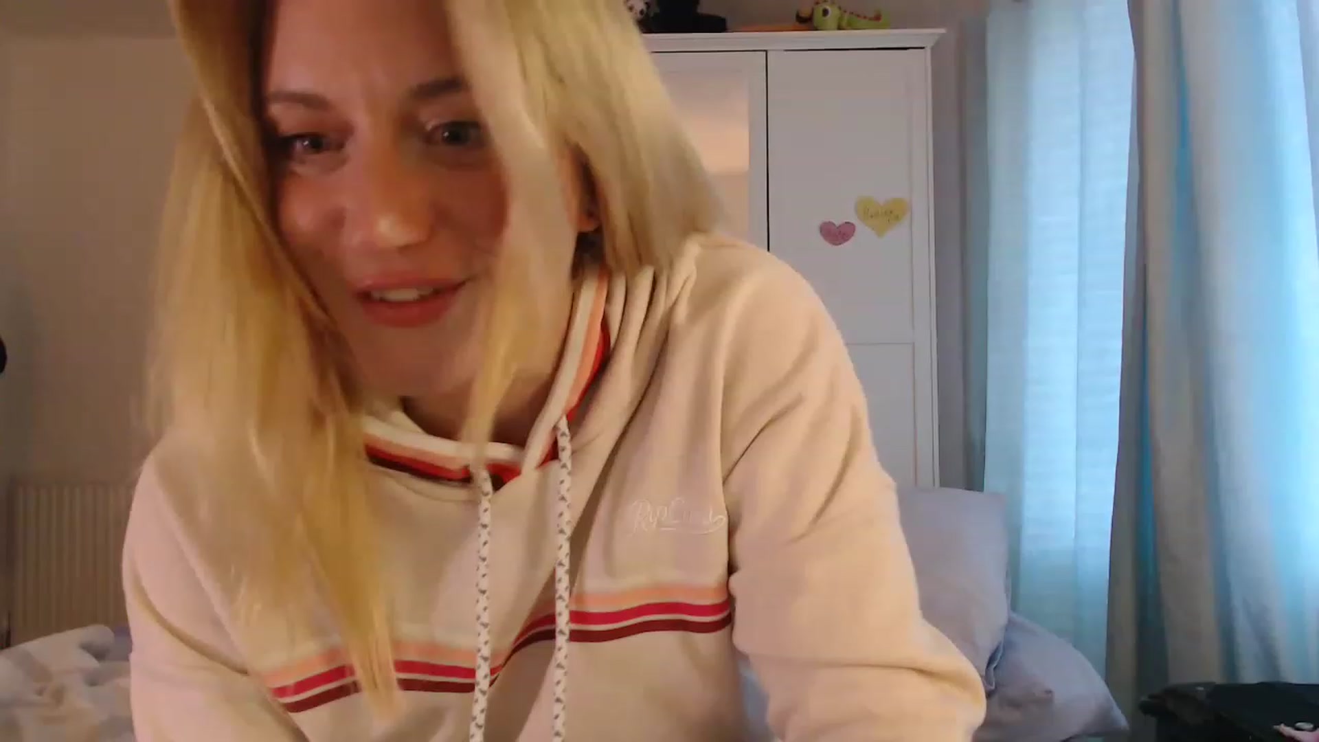 Gallery image thumbnail from DaisyChainedX's myfreecams stream on, 02/22/2023, 17:03 image 6 of 20