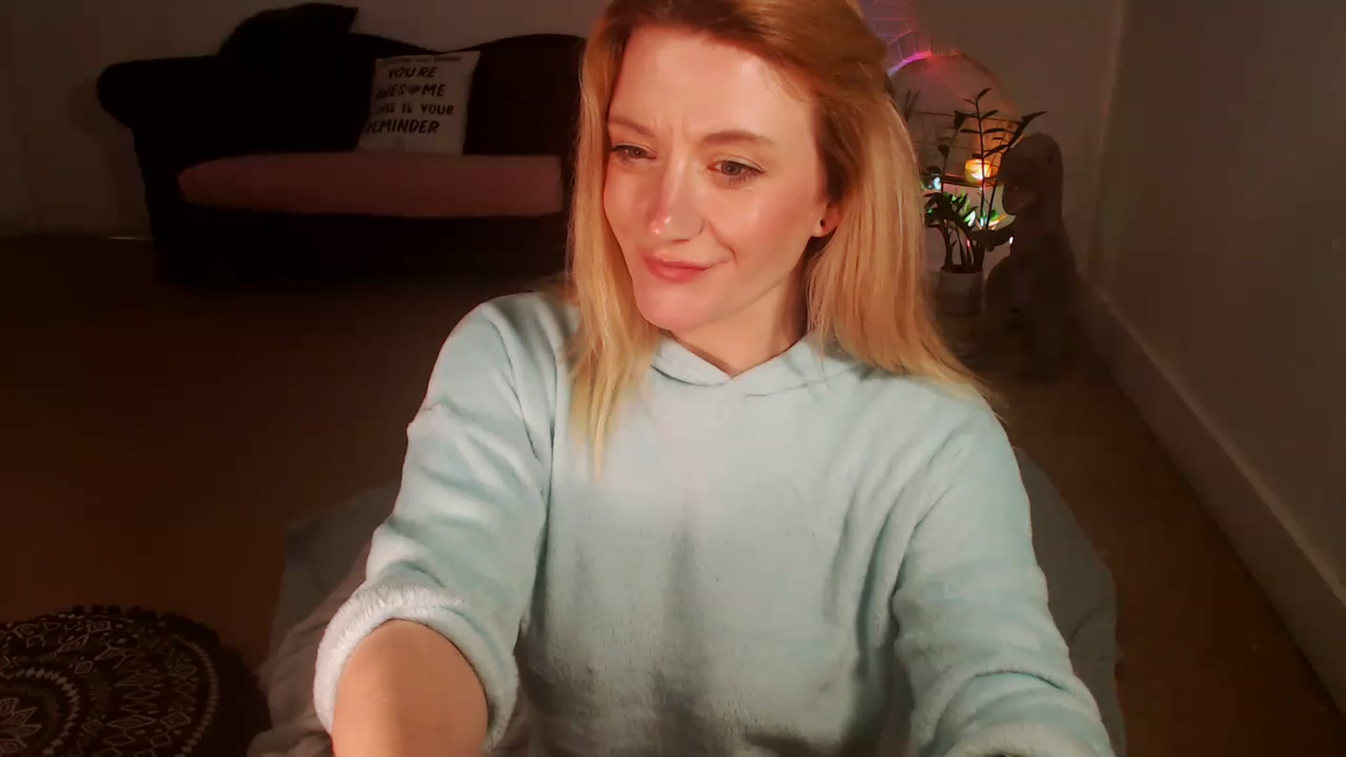 Gallery image thumbnail from DaisyChainedX's myfreecams stream on, 02/24/2023, 14:14 image 13 of 20