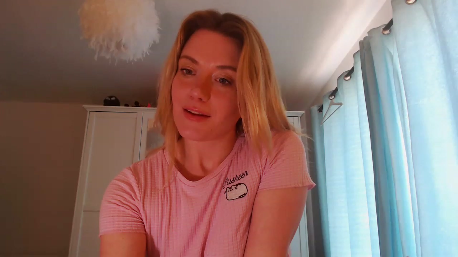 Gallery image thumbnail from DaisyChainedX's myfreecams stream on, 02/26/2023, 09:56 image 18 of 20