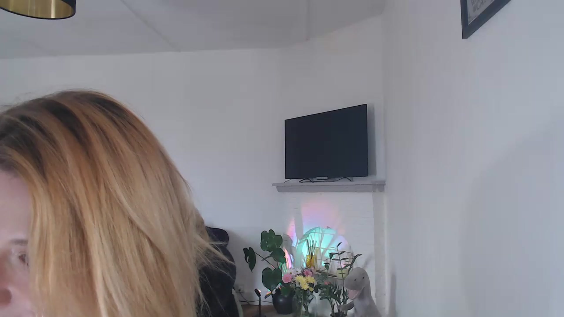 Gallery image thumbnail from DaisyChainedX's myfreecams stream on, 02/27/2023, 12:45 image 4 of 20