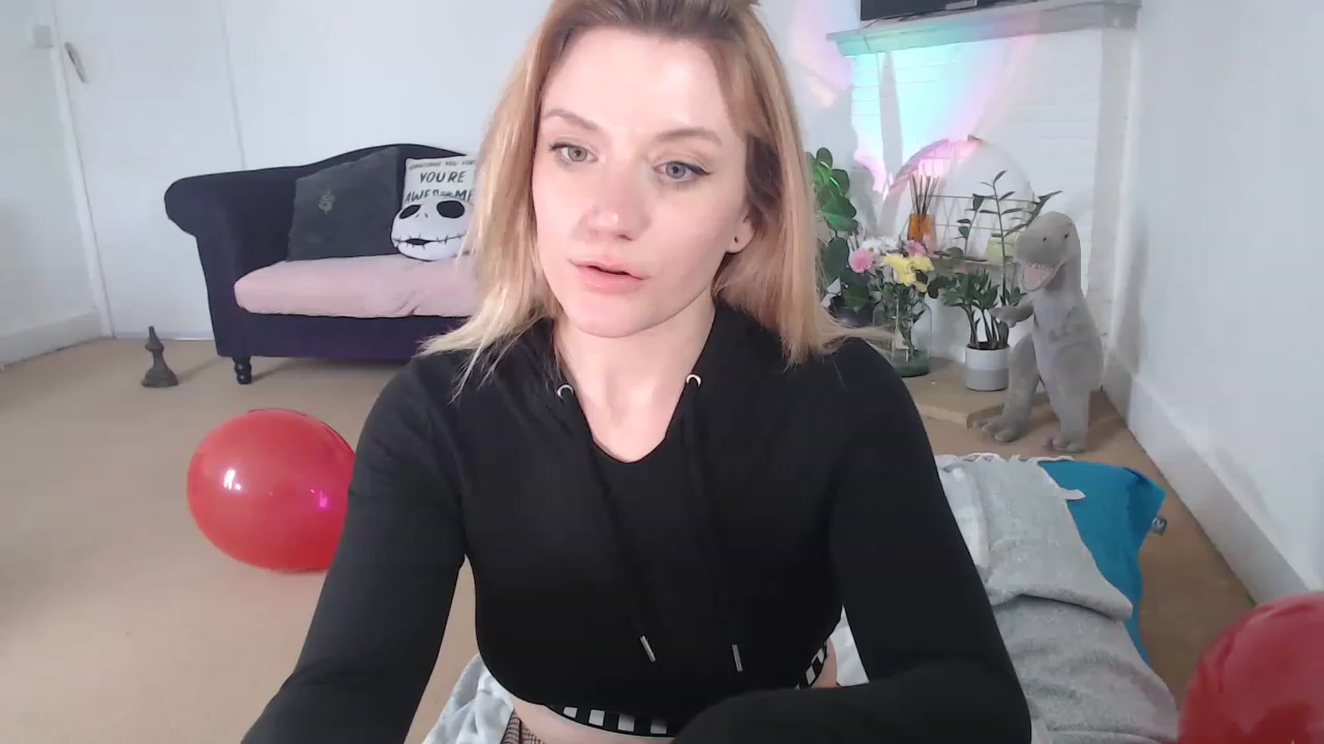 Gallery image thumbnail from DaisyChainedX's myfreecams stream on, 02/27/2023, 14:09 image 1 of 20