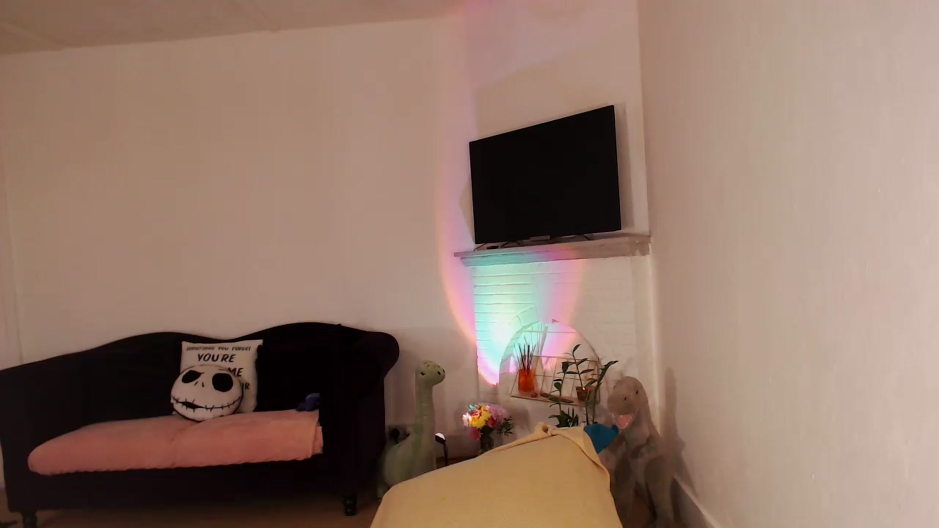 Gallery image thumbnail from DaisyChainedX's myfreecams stream on, 03/06/2023, 13:26 image 12 of 20