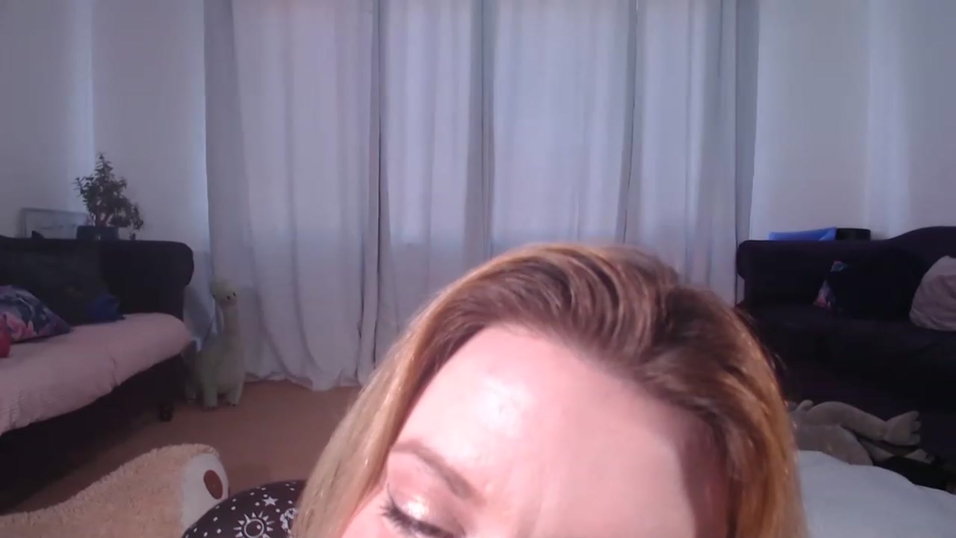Gallery image thumbnail from DaisyChainedX's myfreecams stream on, 03/14/2023, 16:34 image 9 of 20