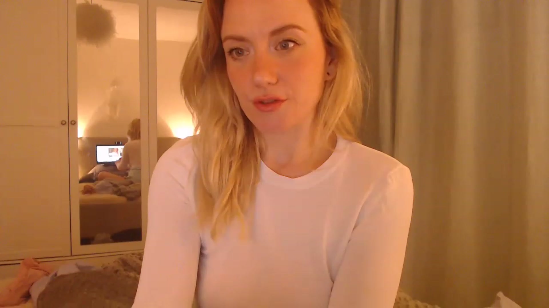 Gallery image thumbnail from DaisyChainedX's myfreecams stream on, 03/16/2023, 02:26 image 18 of 20