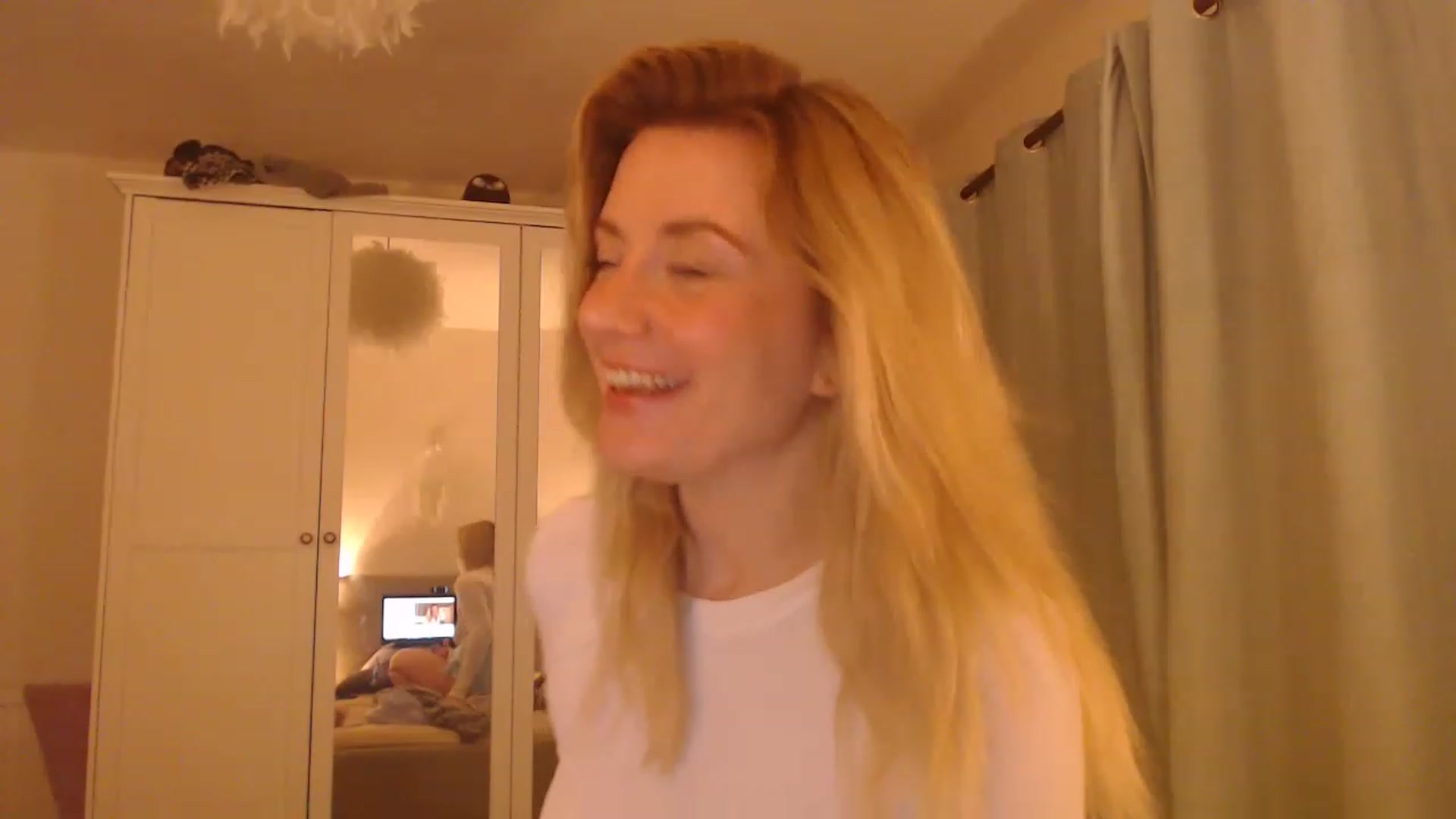 Gallery image thumbnail from DaisyChainedX's myfreecams stream on, 03/16/2023, 02:26 image 8 of 20
