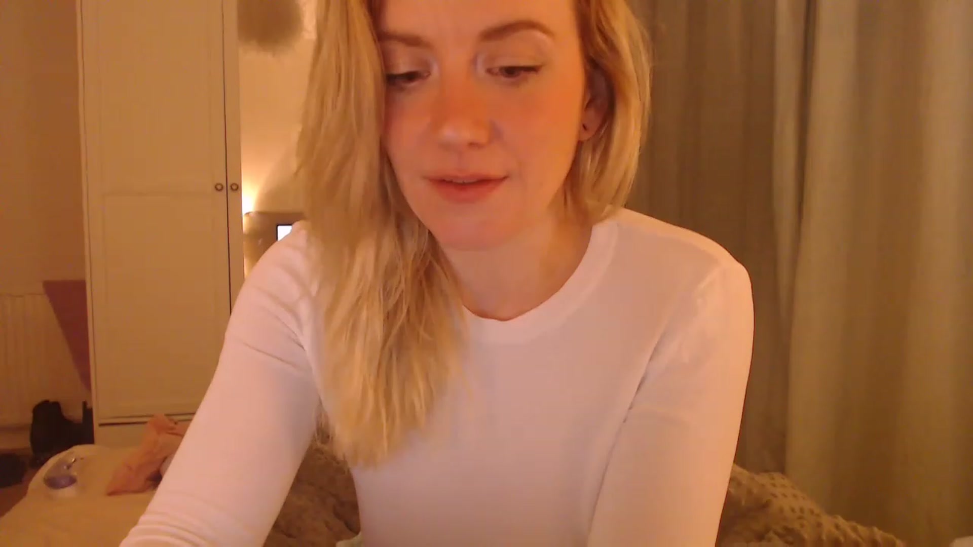 Gallery image thumbnail from DaisyChainedX's myfreecams stream on, 03/16/2023, 02:26 image 16 of 20
