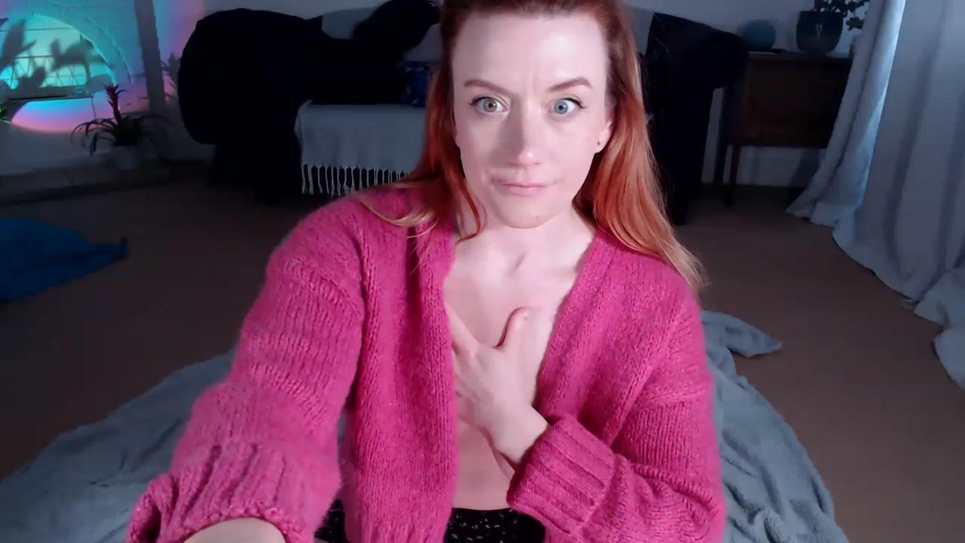 Gallery image thumbnail from DaisyChainedX's myfreecams stream on, 03/27/2023, 13:19 image 20 of 20