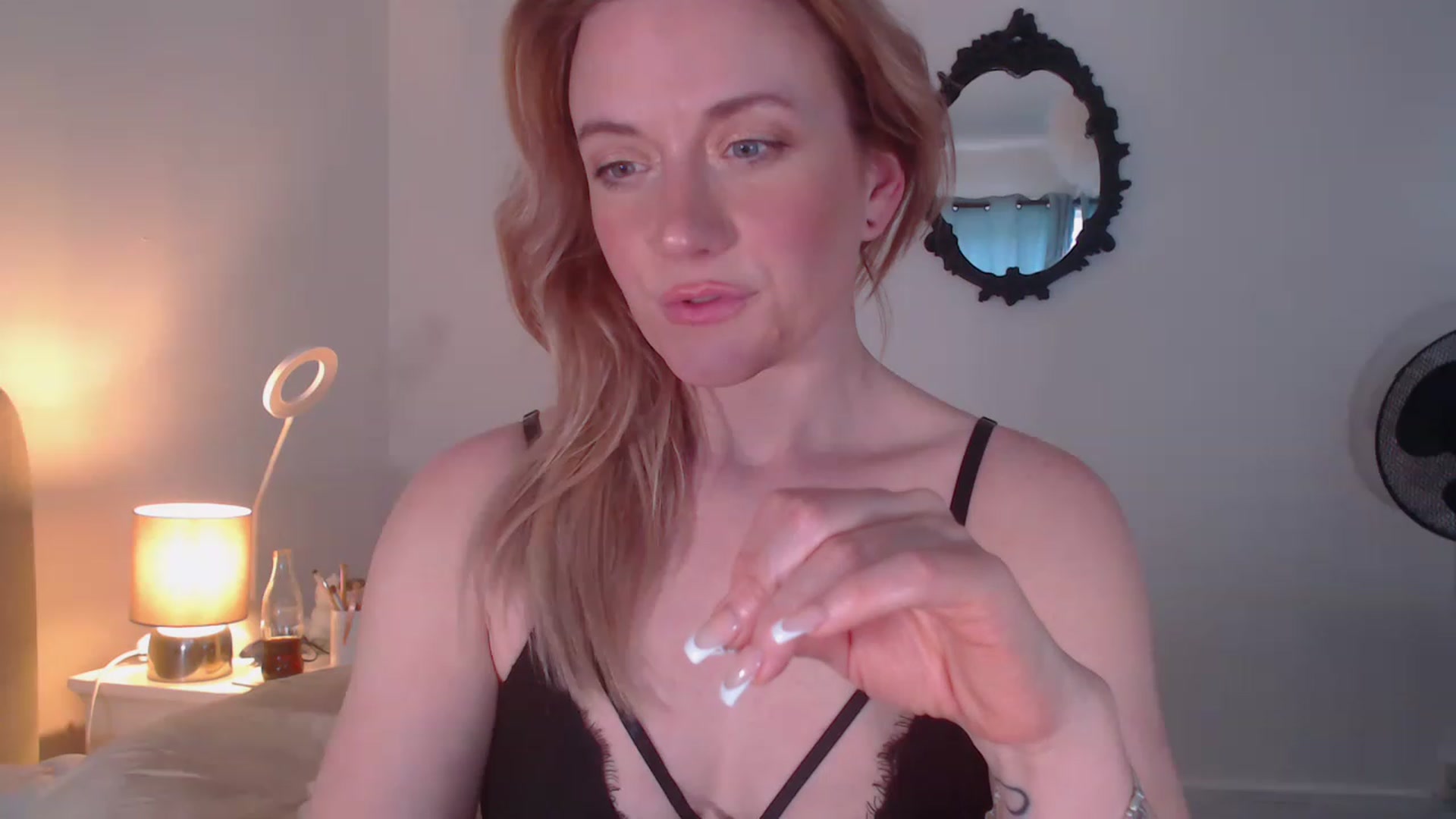 Gallery image thumbnail from DaisyChainedX's myfreecams stream on, 04/19/2023, 12:43 image 15 of 20