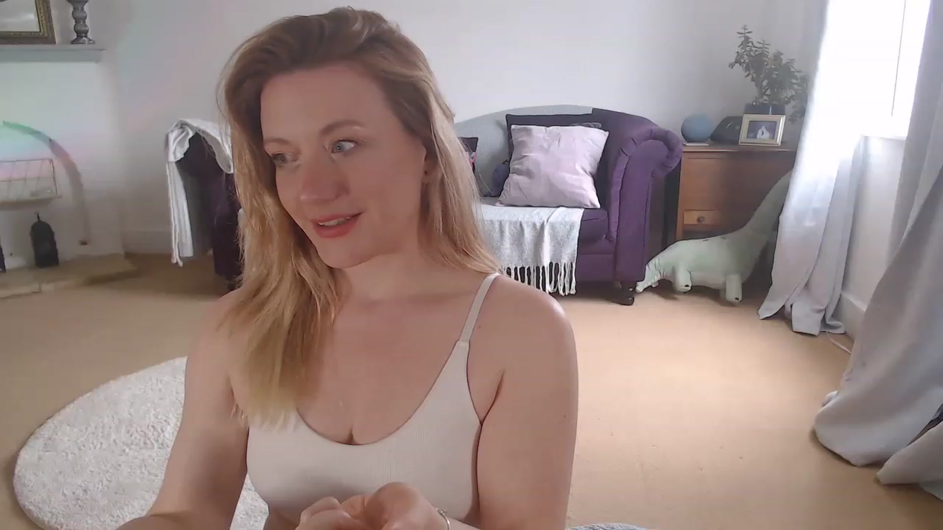 Gallery image thumbnail from DaisyChainedX's myfreecams stream on, 04/24/2023, 14:06 image 1 of 20
