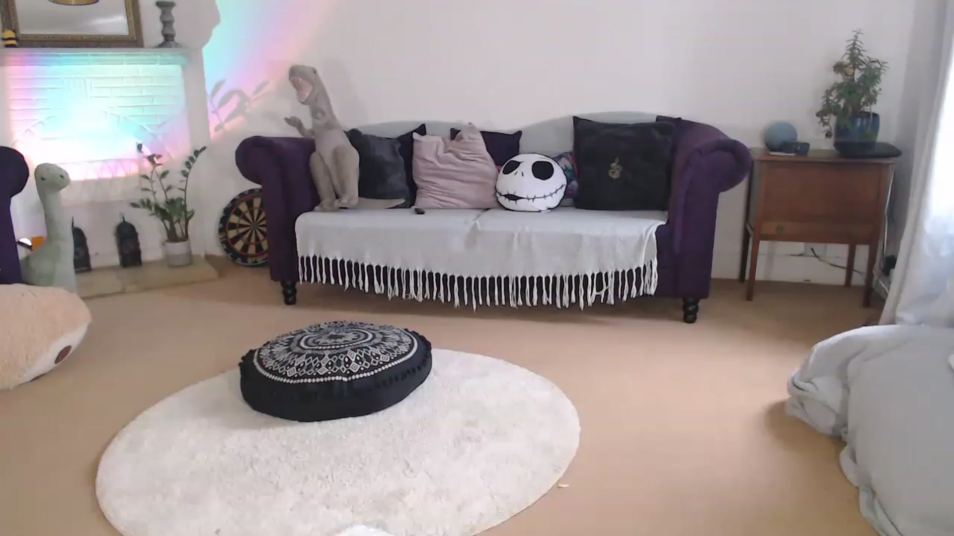 Gallery image thumbnail from DaisyChainedX's myfreecams stream on, 04/27/2023, 16:56 image 15 of 20