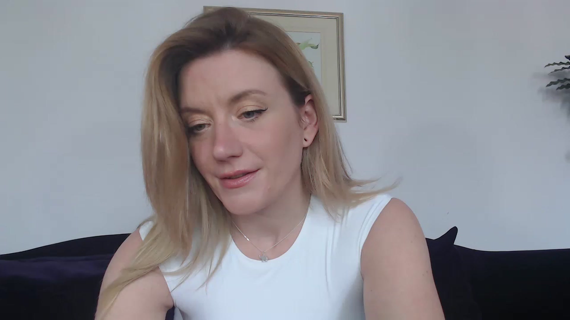 Gallery image thumbnail from DaisyChainedX's myfreecams stream on, 05/05/2023, 13:09 image 5 of 20