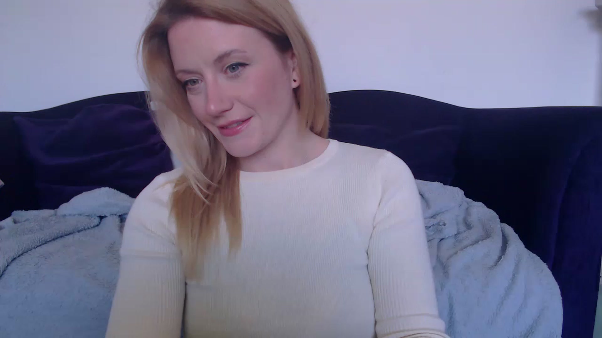 Gallery image thumbnail from DaisyChainedX's myfreecams stream on, 05/07/2023, 17:37 image 2 of 20