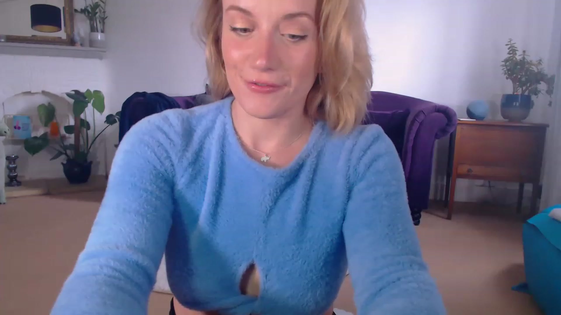 Gallery image thumbnail from DaisyChainedX's myfreecams stream on, 05/09/2023, 10:50 image 8 of 20
