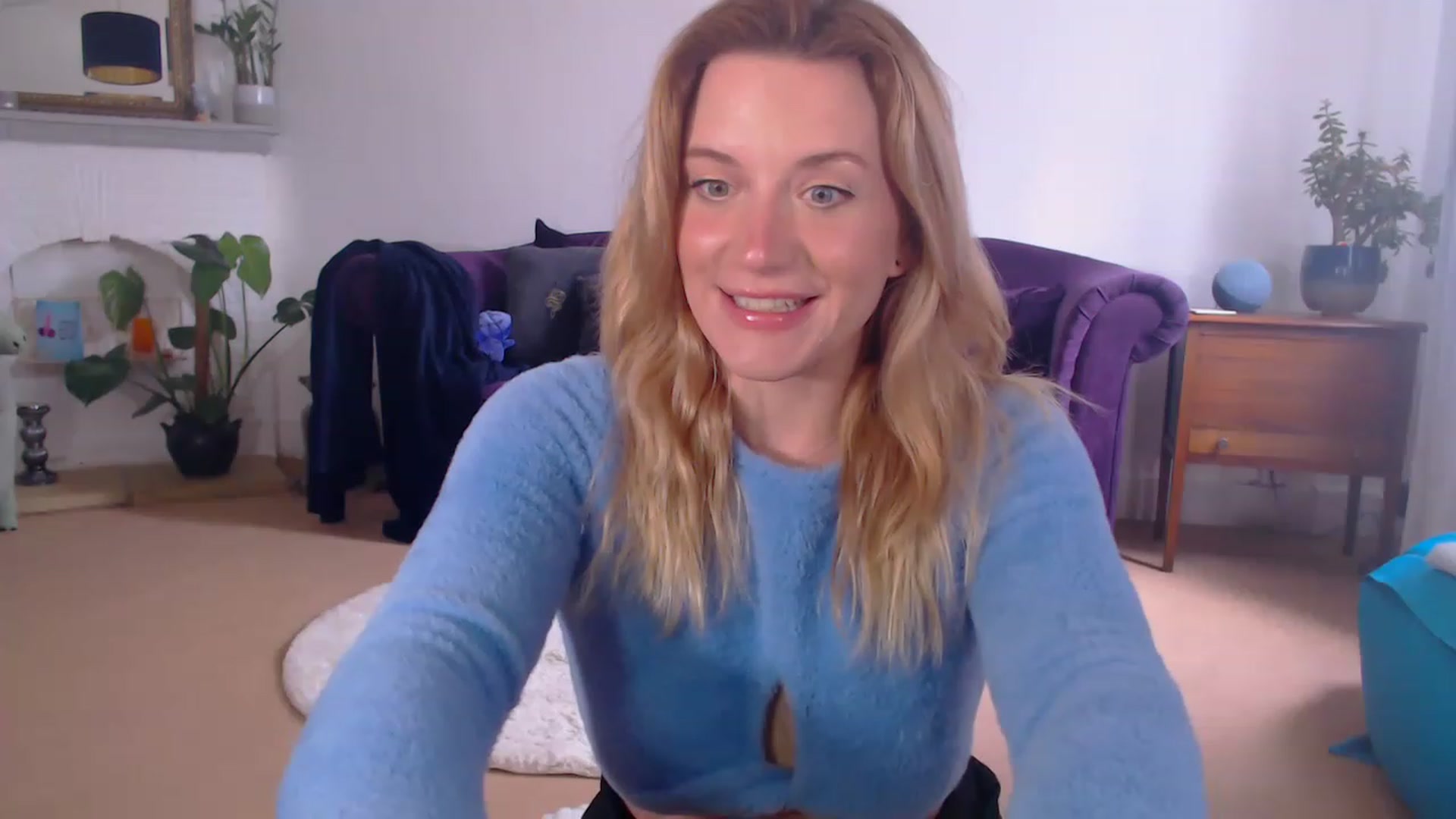 Gallery image thumbnail from DaisyChainedX's myfreecams stream on, 05/09/2023, 10:50 image 18 of 20