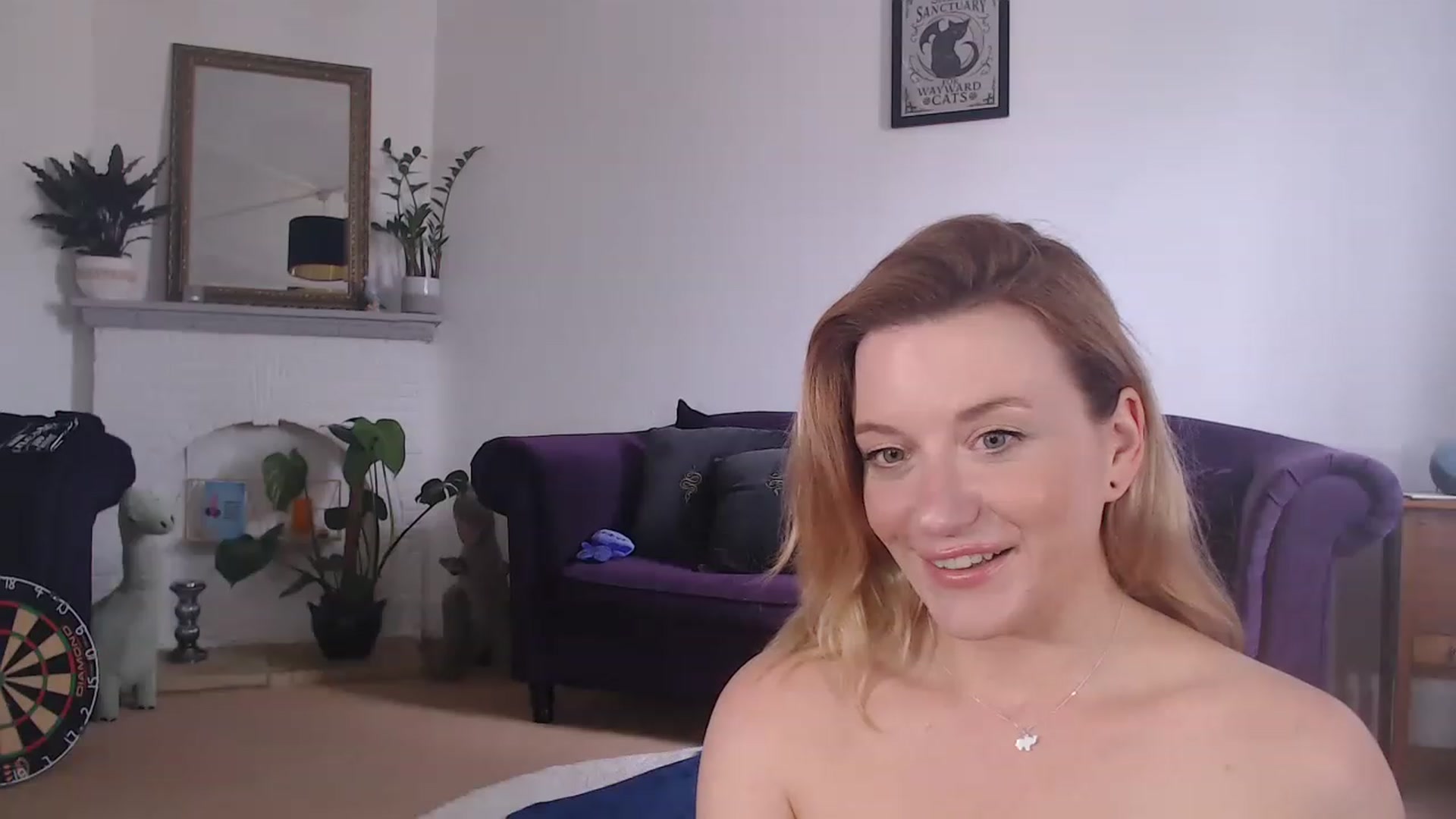 Gallery image thumbnail from DaisyChainedX's myfreecams stream on, 05/09/2023, 14:59 image 17 of 20