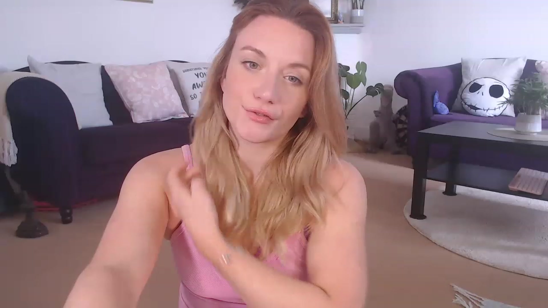 Gallery image thumbnail from DaisyChainedX's myfreecams stream on, 05/16/2023, 10:42 image 11 of 20