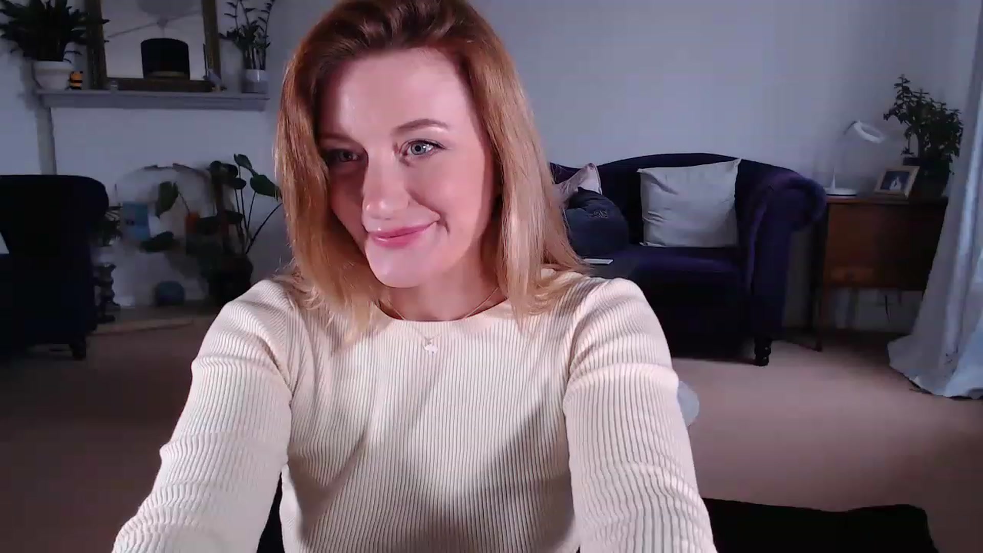 Gallery image thumbnail from DaisyChainedX's myfreecams stream on, 05/30/2023, 17:38 image 14 of 20
