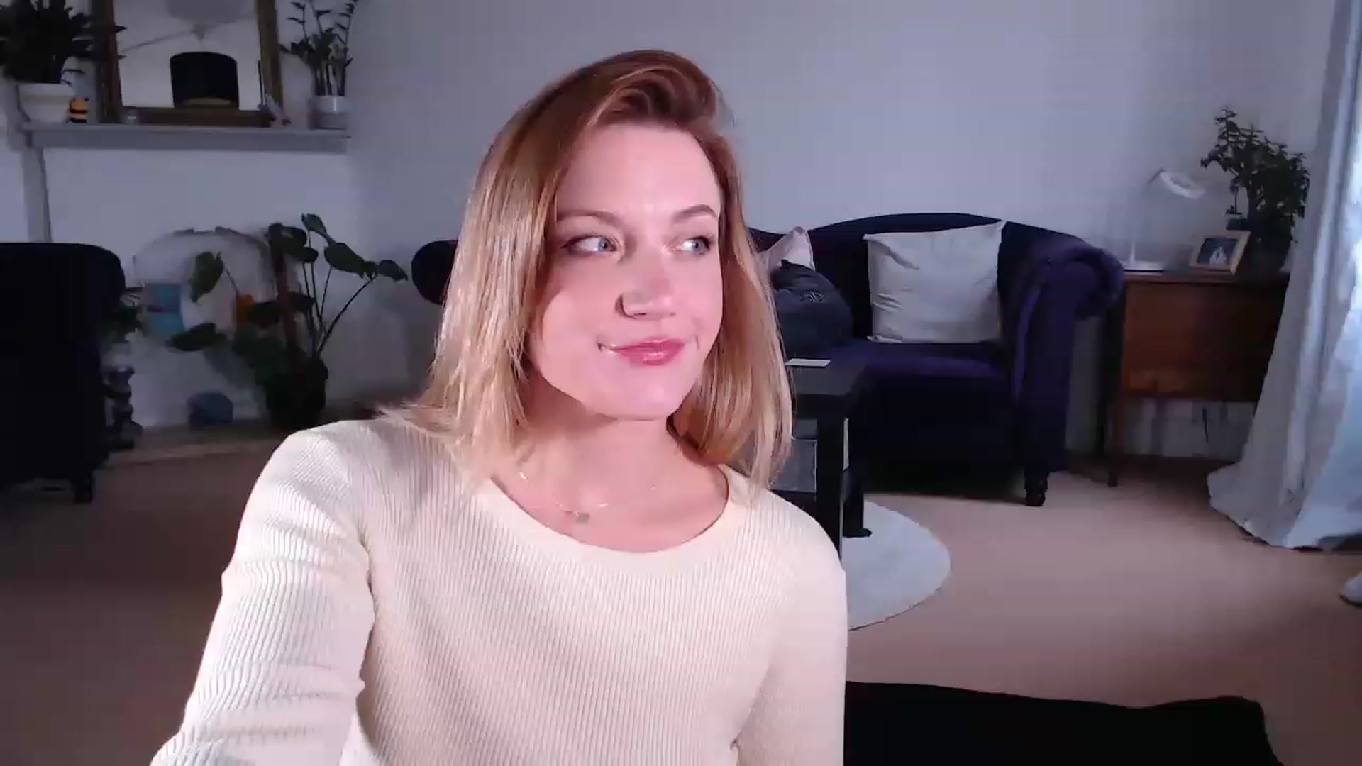 Gallery image thumbnail from DaisyChainedX's myfreecams stream on, 05/30/2023, 17:38 image 9 of 20