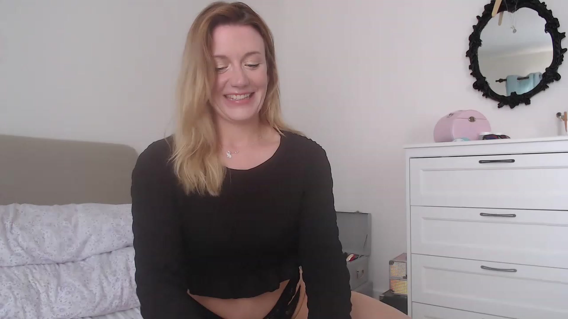 Gallery image thumbnail from DaisyChainedX's myfreecams stream on, 06/12/2023, 13:44 image 9 of 20