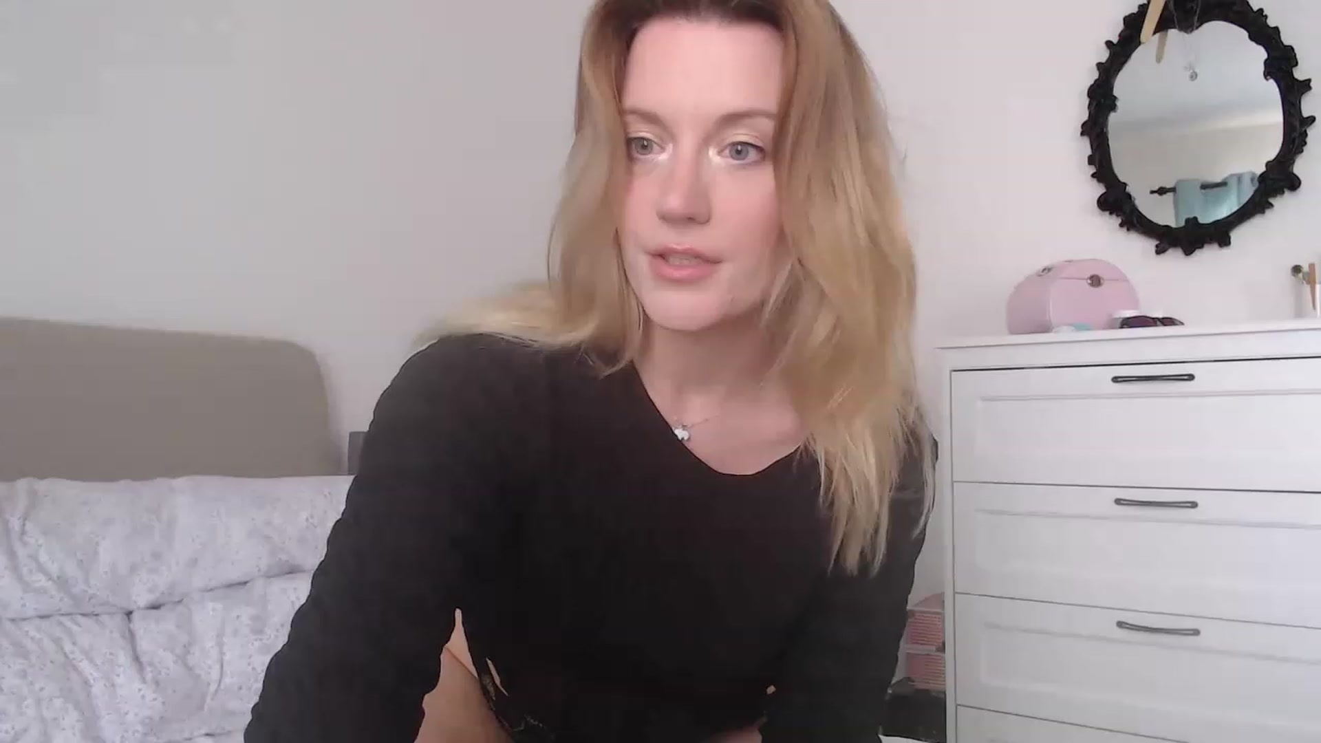 Gallery image thumbnail from DaisyChainedX's myfreecams stream on, 06/12/2023, 13:44 image 16 of 20
