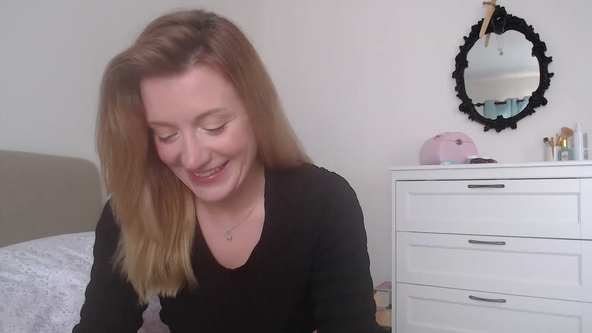 Gallery image thumbnail from DaisyChainedX's myfreecams stream on, 06/12/2023, 15:42 image 10 of 20