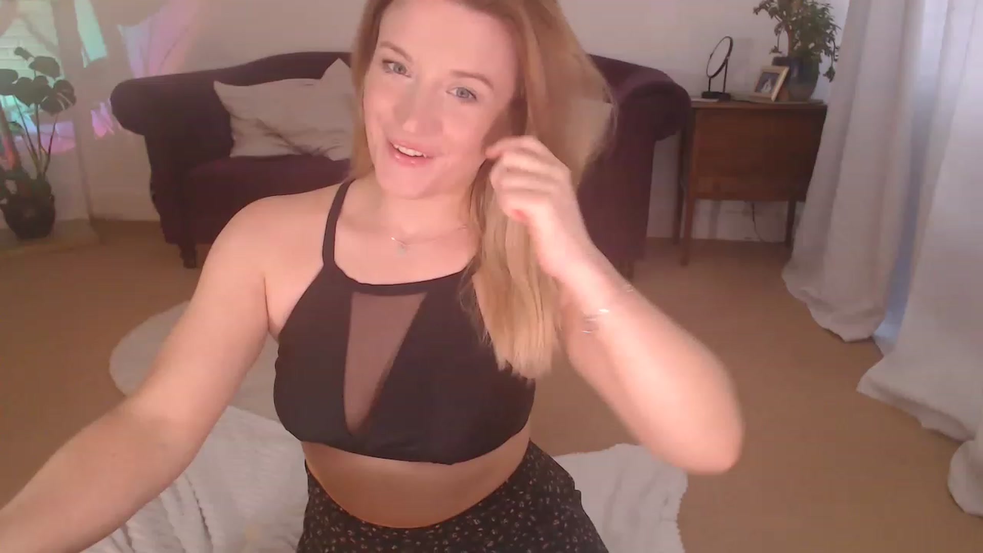 Gallery image thumbnail from DaisyChainedX's myfreecams stream on, 06/13/2023, 12:11 image 19 of 20