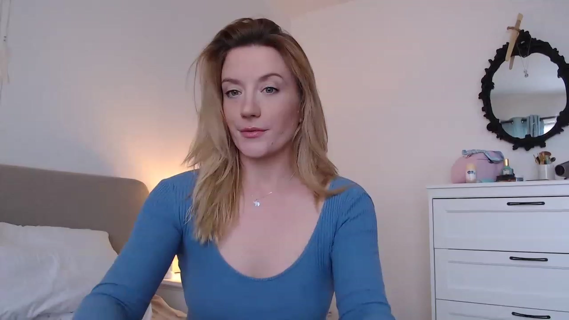 Gallery image thumbnail from DaisyChainedX's myfreecams stream on, 06/16/2023, 16:39 image 2 of 20