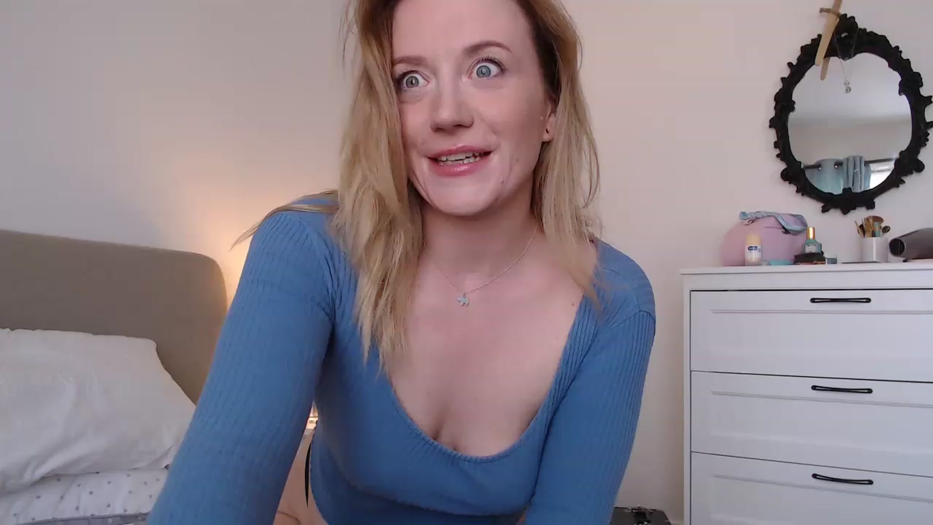 Gallery image thumbnail from DaisyChainedX's myfreecams stream on, 06/16/2023, 16:39 image 12 of 20