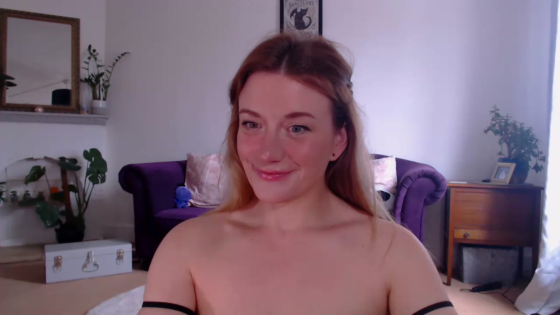 Gallery image thumbnail from DaisyChainedX's myfreecams stream on, 06/20/2023, 11:06 image 18 of 20