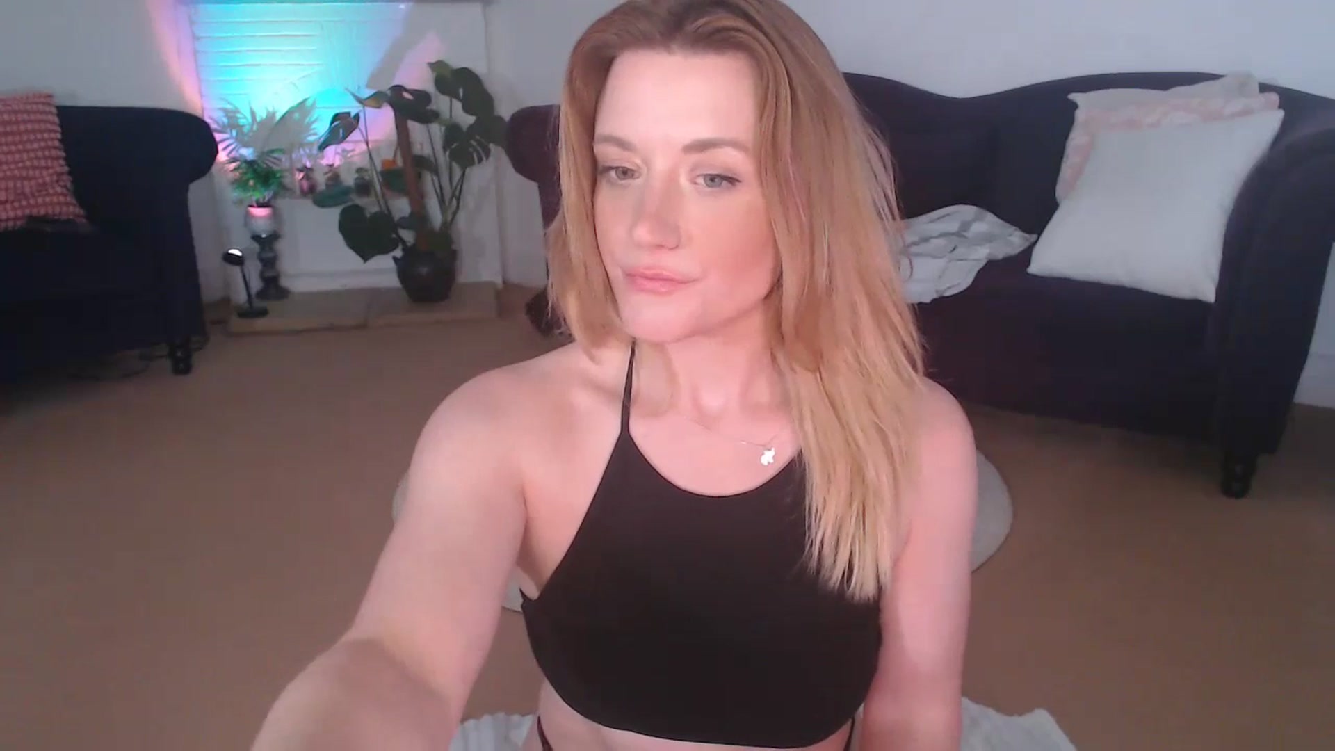 Gallery image thumbnail from DaisyChainedX's myfreecams stream on, 07/04/2023, 14:58 image 8 of 20