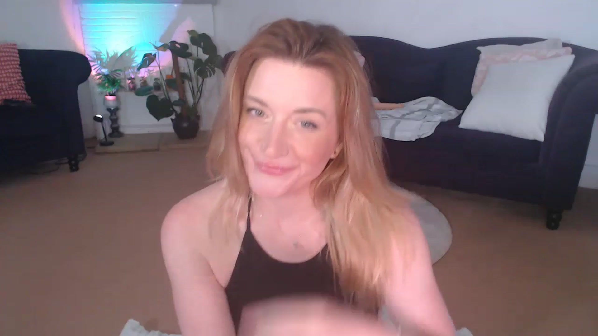 Gallery image thumbnail from DaisyChainedX's myfreecams stream on, 07/04/2023, 14:58 image 12 of 20