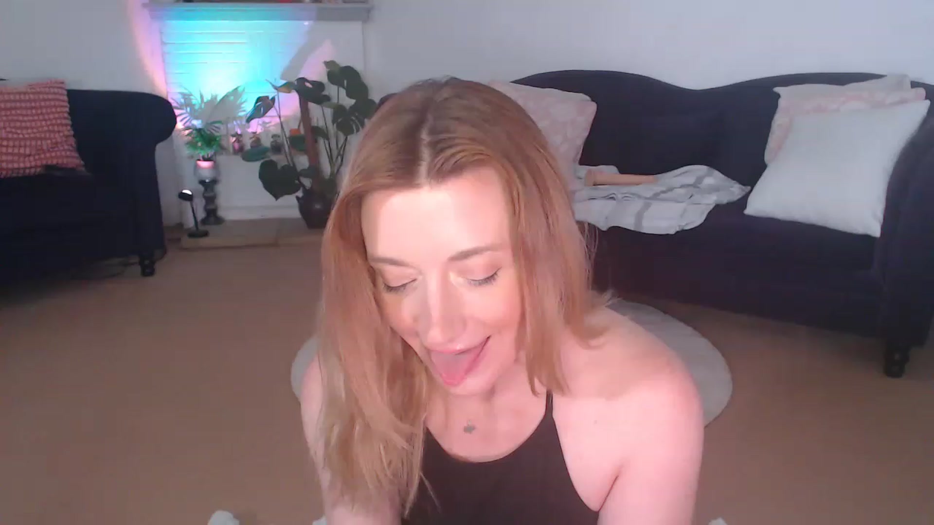 Gallery image thumbnail from DaisyChainedX's myfreecams stream on, 07/04/2023, 14:58 image 16 of 20
