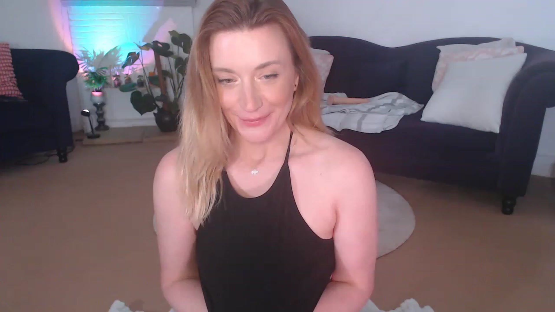 Gallery image thumbnail from DaisyChainedX's myfreecams stream on, 07/04/2023, 14:58 image 11 of 20