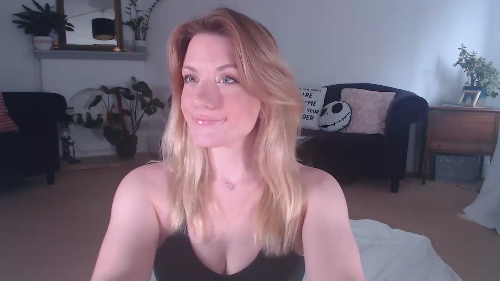 Gallery image thumbnail from DaisyChainedX's myfreecams stream on, 07/11/2023, 12:05 image 4 of 20