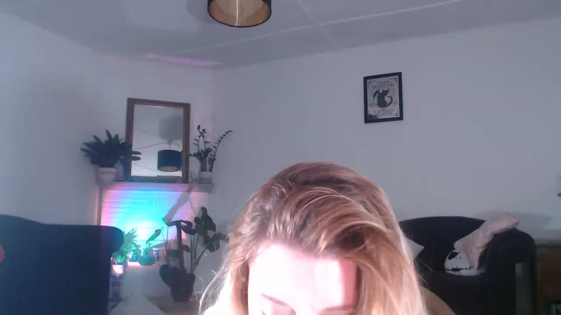 Gallery image thumbnail from DaisyChainedX's myfreecams stream on, 07/14/2023, 20:54 image 16 of 20