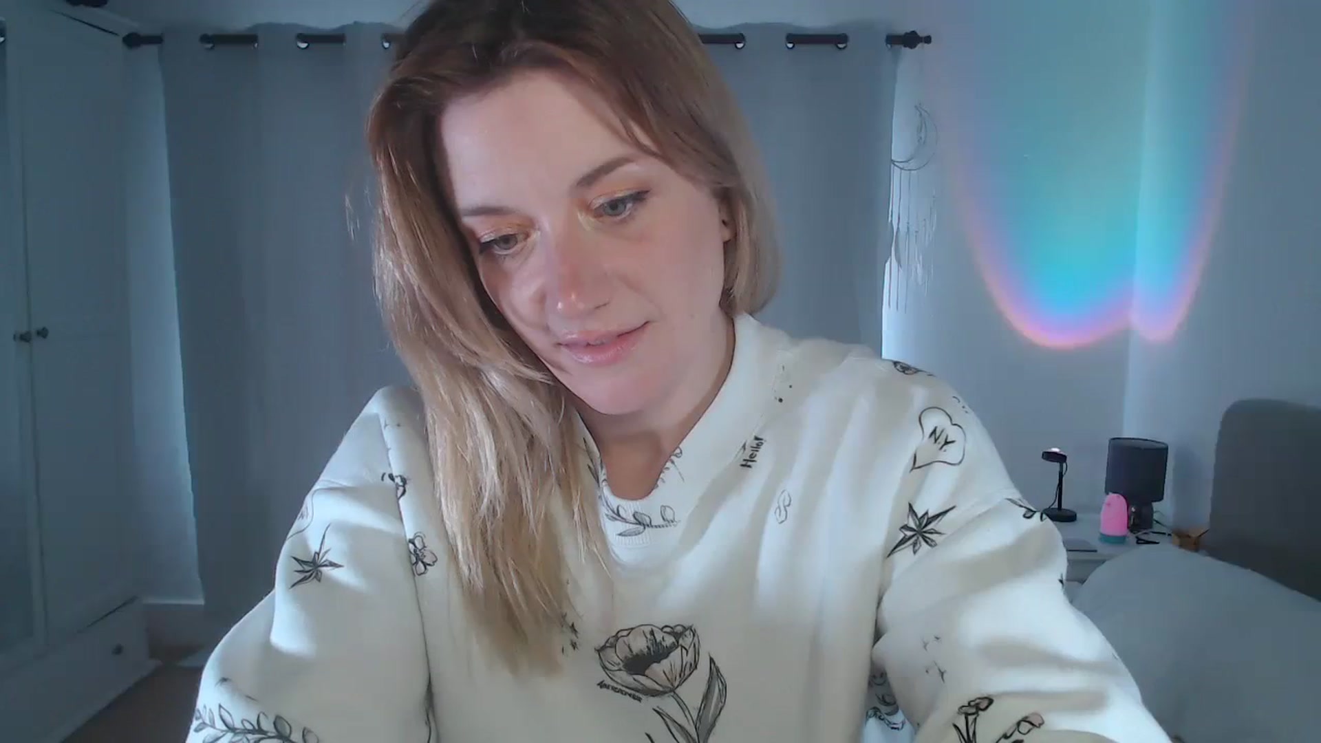 Gallery image thumbnail from DaisyChainedX's myfreecams stream on, 07/24/2023, 11:50 image 15 of 20